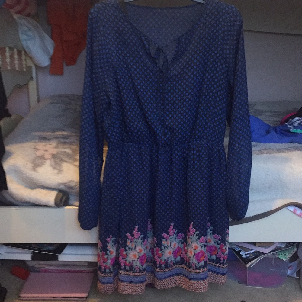 Juniors floral dress